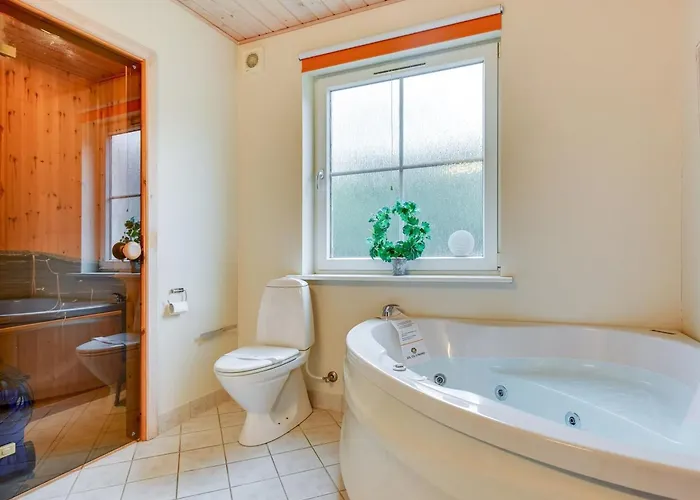 Ase - 100m To The Fjord By Interhome Gråsten